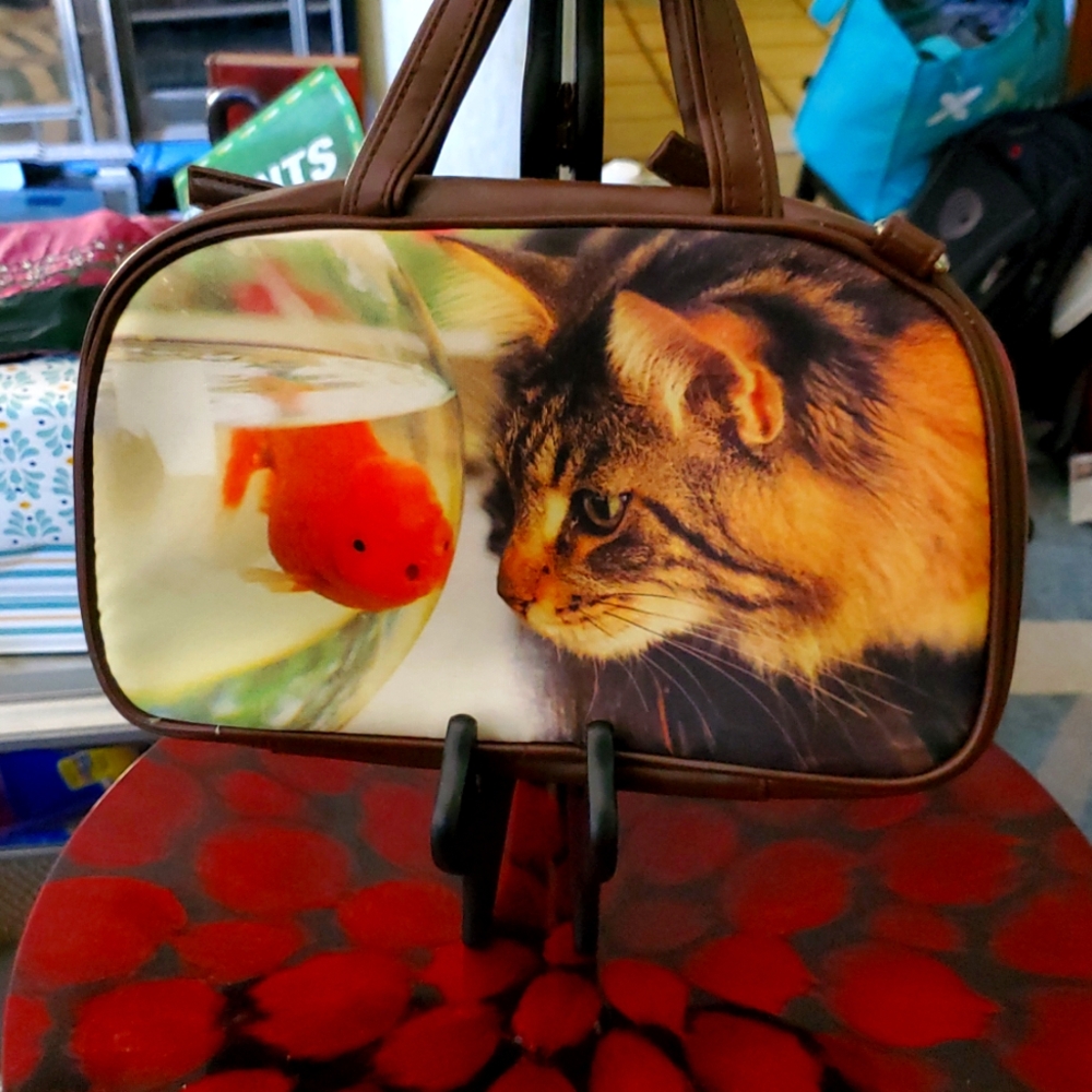Cat and fish bag